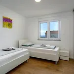Grgic On The Adress Branka Fucica 96 Appartement *