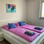 Appartement Grgic On The Adress Branka Fucica 96 *